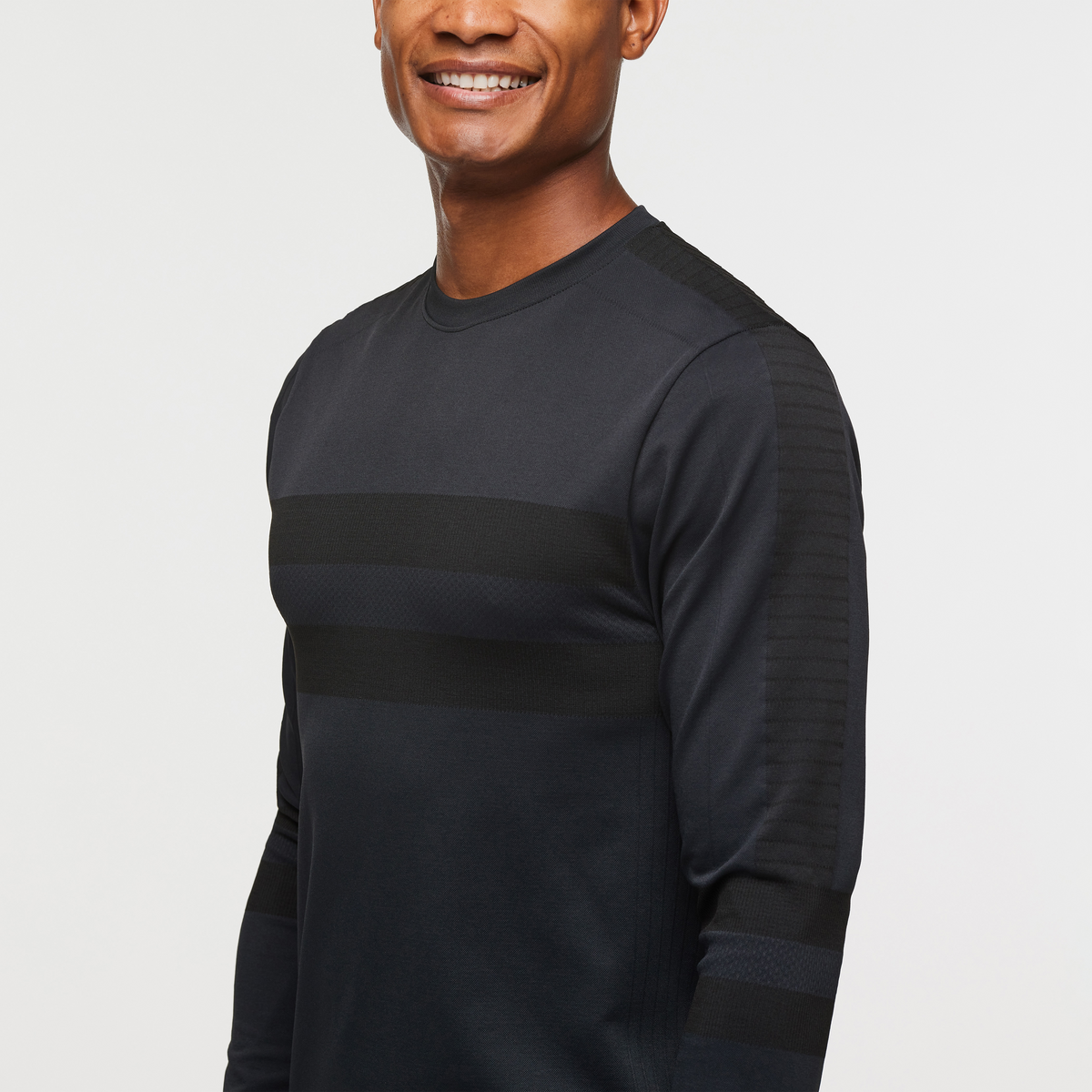 Debajo Seamless Baselayer Crew - Men's - Image 5